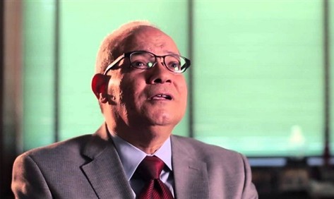 الدكتور سعيد اللاوندي استاذ العلاقات الدولية