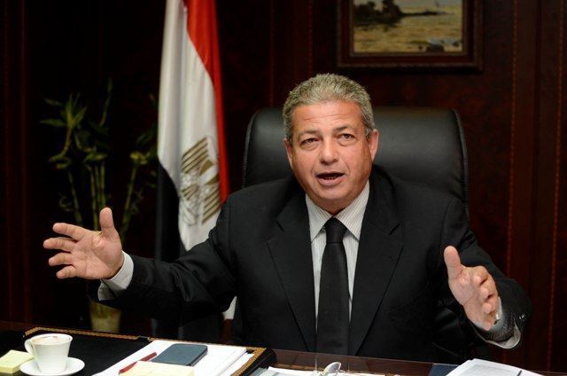 وزير الشباب خالد عبد العزيز وزير الشباب خالد عبد العزيز