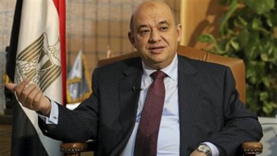 يحيى راشد وزير السياحة يحيى راشد وزير السياحة