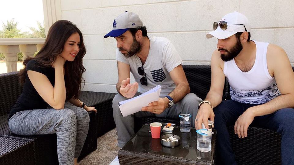 الفنانة نينا مغربي  الفنانة نينا مغربي