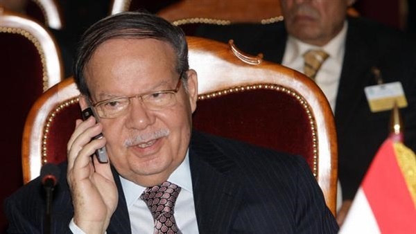 الدكتور أحمد فتحى سرور الدكتور أحمد فتحى سرور