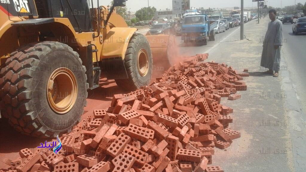 إنقلاب سيارة طوب إنقلاب سيارة طوب