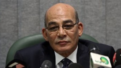  الدكتور عبد المنعم البنا وزير الزراعة