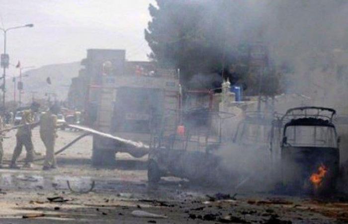 قتل 25 بانفجار استهدف موكب قتل 25 بانفجار استهدف موكب