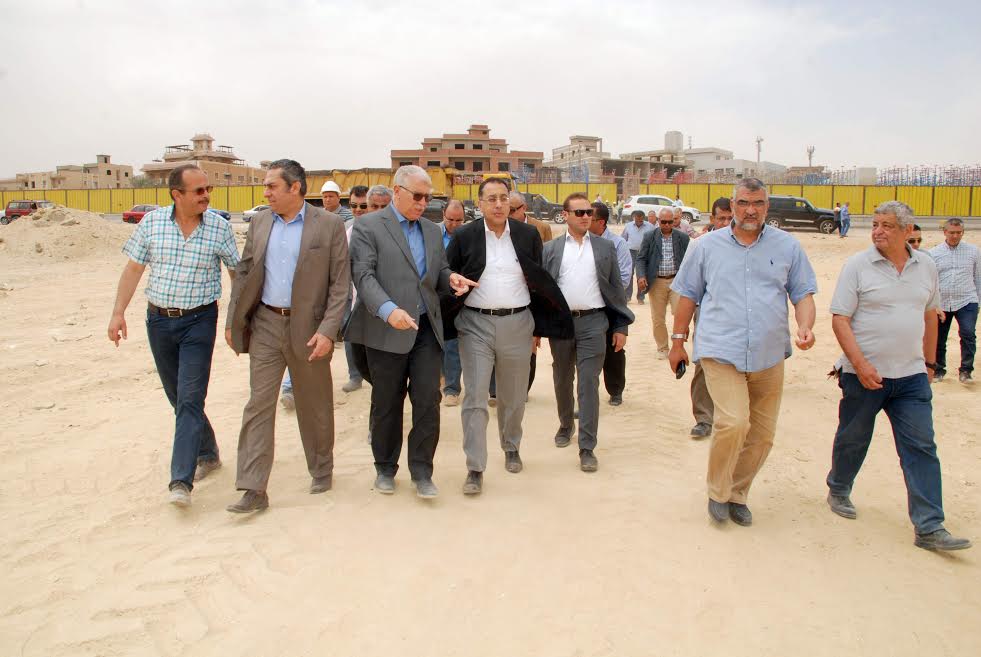 مصطفى مدبولي وزير الإسكان مصطفى مدبولي وزير الإسكان