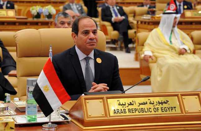 الرئيس عبد الفتاح السيسي الرئيس عبد الفتاح السيسي