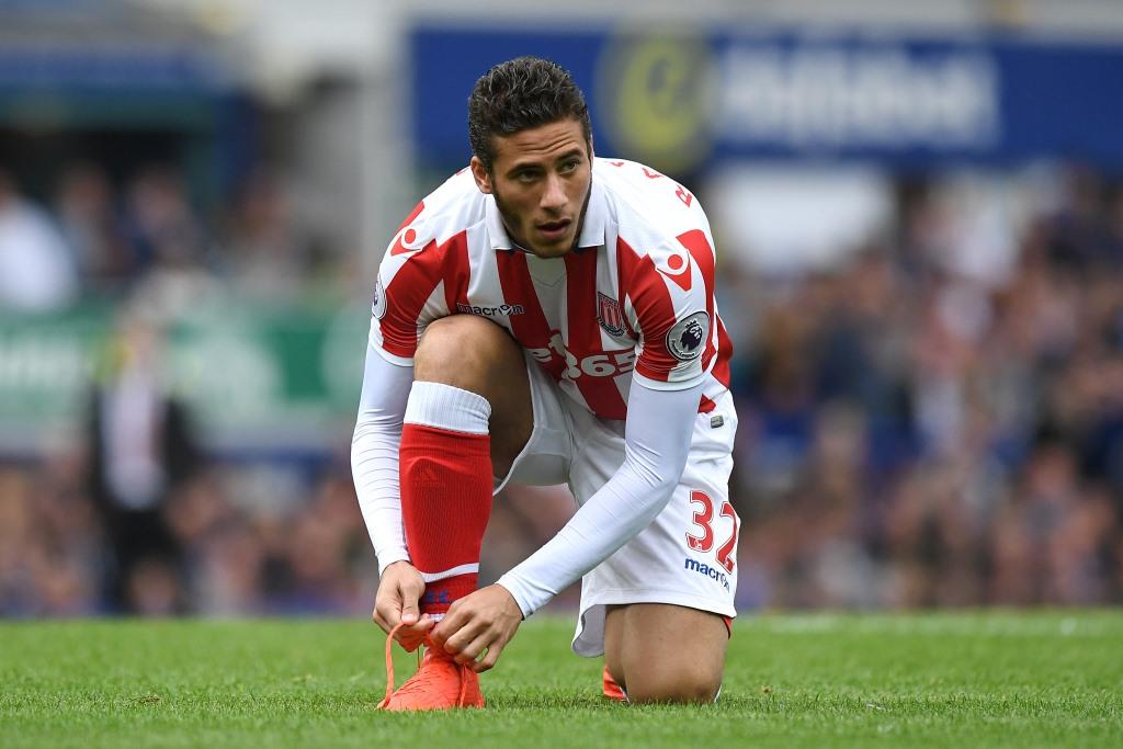  رمضان صبحي اللاعب المحترف في صفوف ستوك سيتي