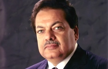 رجل الأعمال محمد أبو العينين