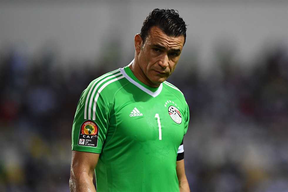 عصام الحضري