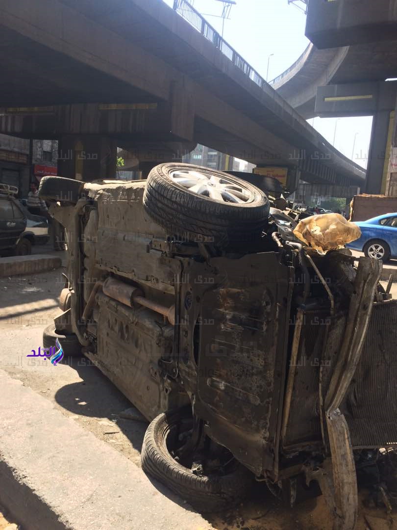 سقوط سيارة من اعلى كوبرى اكتوبر سقوط سيارة من اعلى كوبرى اكتوبر