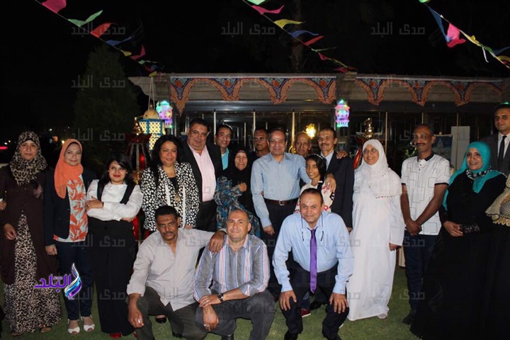 أفطار الرئيس مع مجموعة من المواطنين
