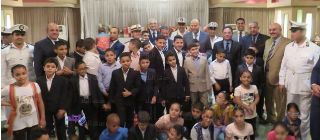 حفل إفطار جماعي لعدد من الأطفال حفل إفطار جماعي لعدد من الأطفال