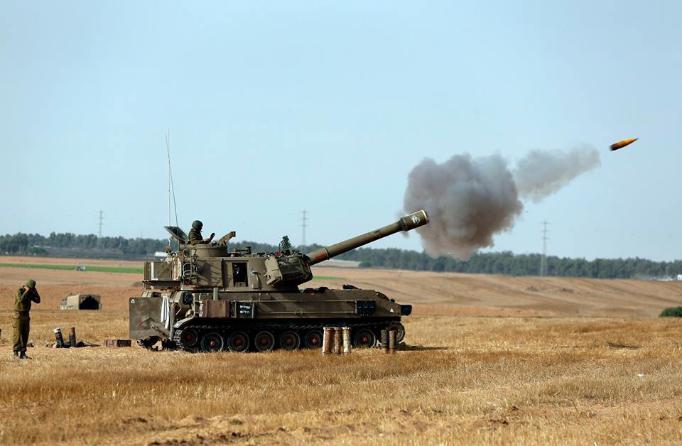 الجيش الإسرائيلي يقصف  الجيش الإسرائيلي يقصف