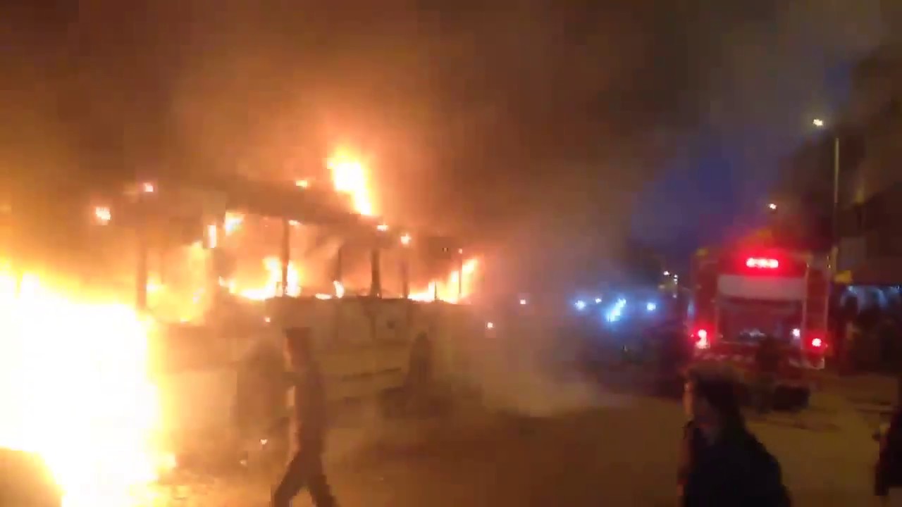  اشتعال حريق بحافلة للركاب