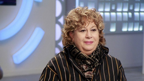 الفنانة سمية الألفى الفنانة سمية الألفى