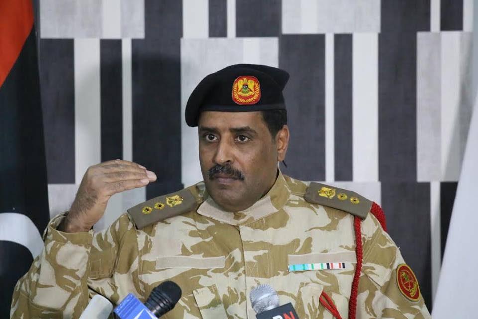 العقيد المسمارى المتحدث باسم الجيش الليبى  العقيد المسمارى المتحدث باسم الجيش الليبى