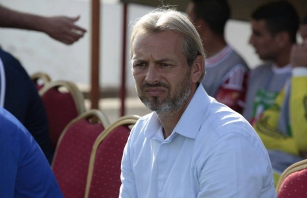 قيادة الفرنسى سبستيان ديسابر