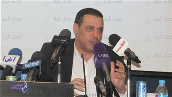 عصام عبد الفتاح