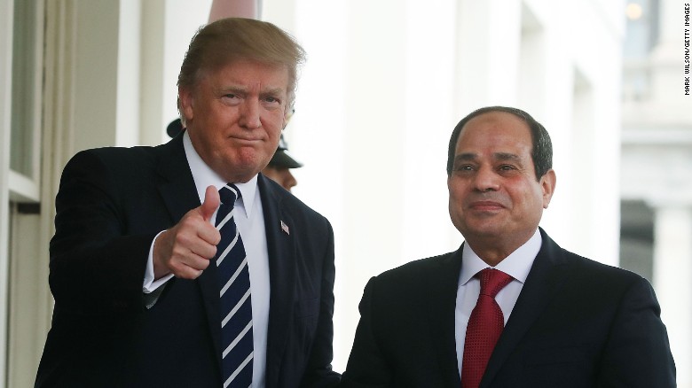 الرئيس السيسي مع ترامب خلال زيارته لواشنطن الرئيس السيسي مع ترامب خلال زيارته لواشنطن