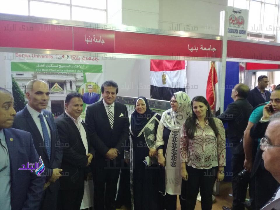 جانب من الحدث 