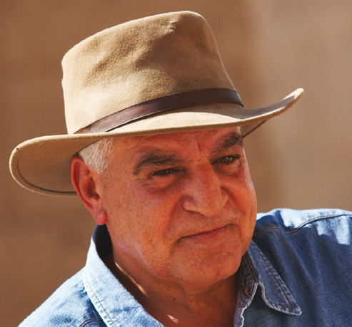 زاهي حواس