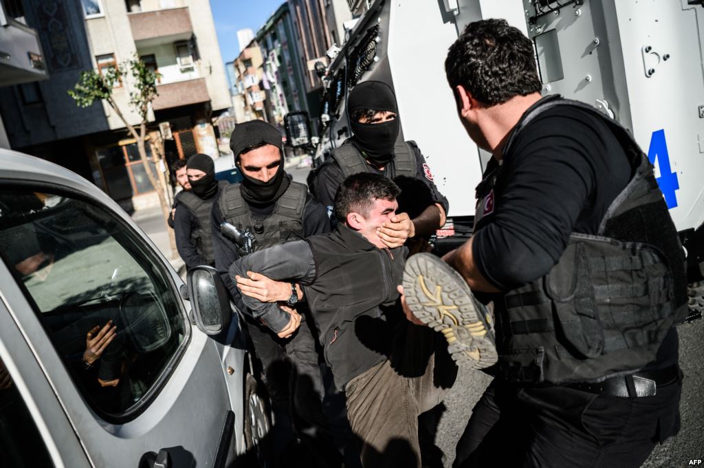 الشرطة التركية تعتقل