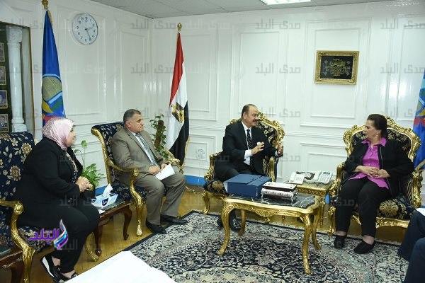 جانب من الحدث 