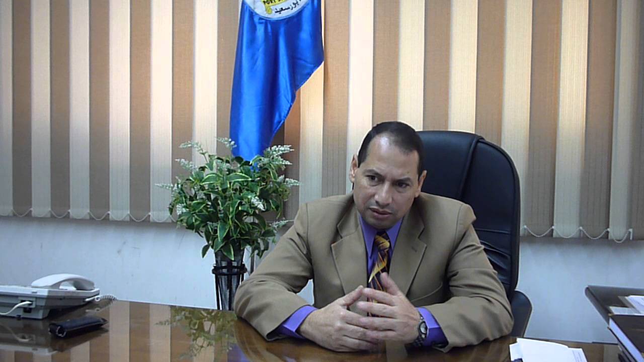  رئيس جامعة بورسعيد الدكتور شمس الدين محمد شاهين