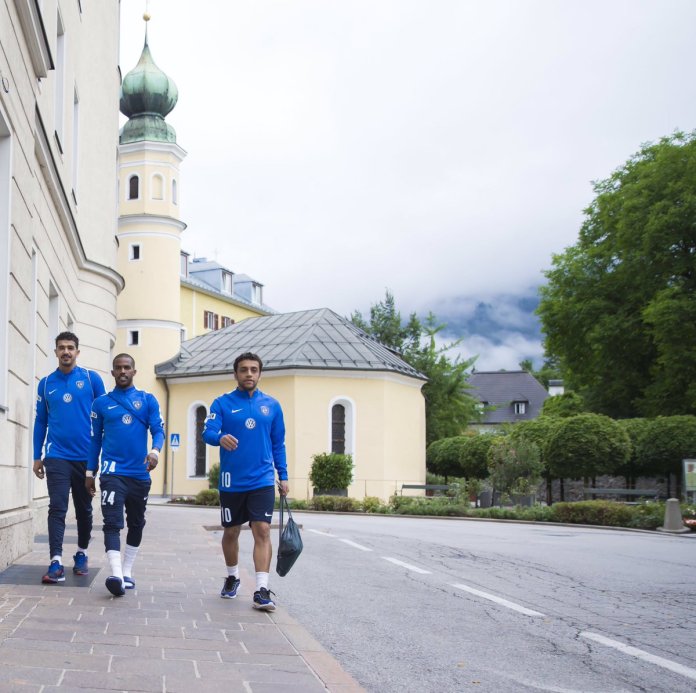 لاعبى فريق الهلال السعودى
