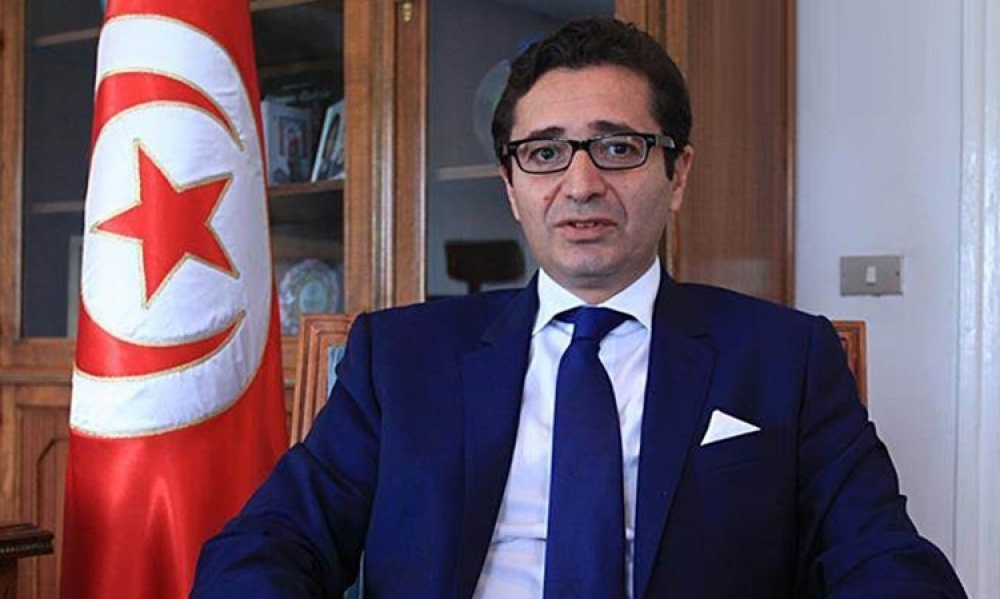 وزير المالية التونسي محمد الفاضل عبد الكافي وزير المالية التونسي محمد الفاضل عبد الكافي