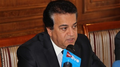 الدكتور خالد عبد الغفار وزير التعليم العالى الدكتور خالد عبد الغفار وزير التعليم العالى
