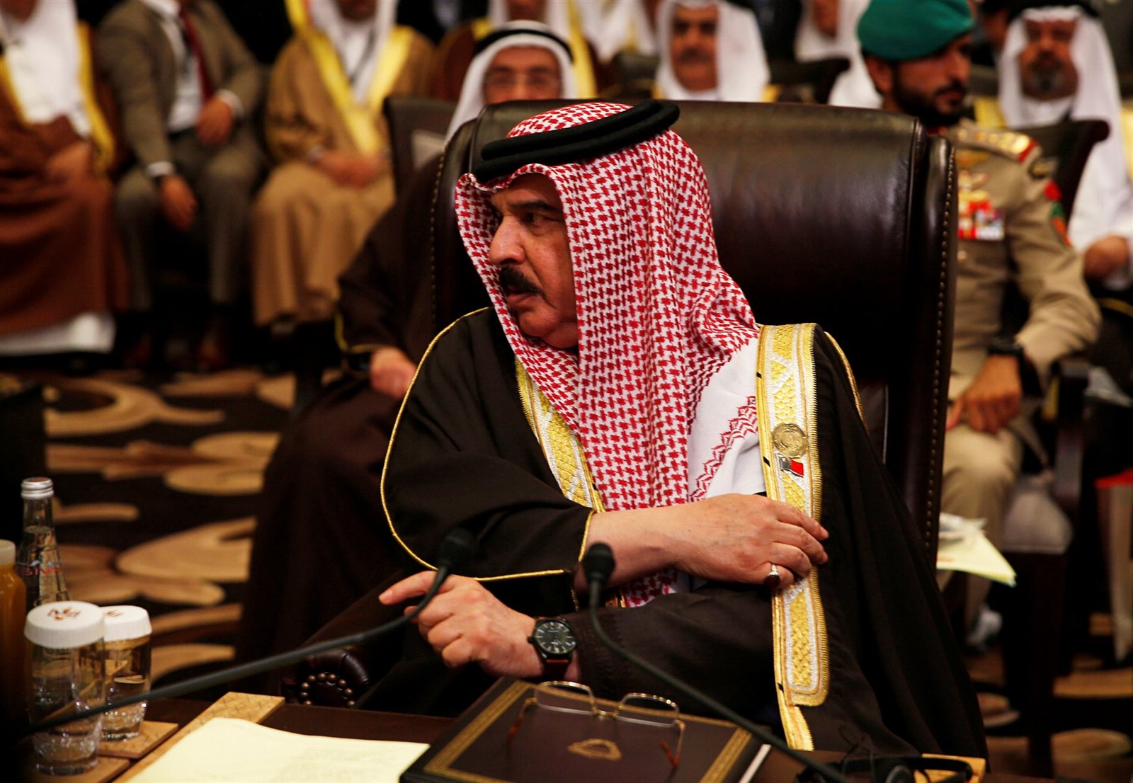حمد بن عيسى حمد بن عيسى