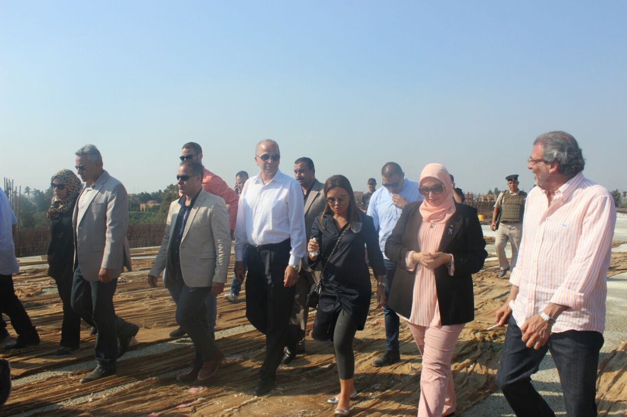 جانب من الزيارة جانب من الزيارة