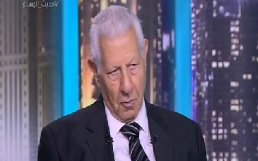  مكرم محمد أحمد