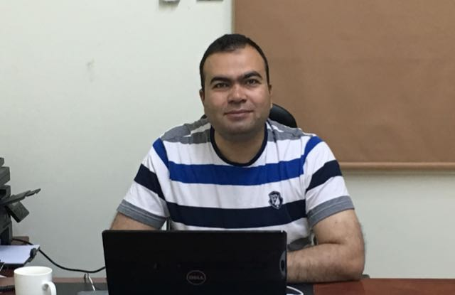 الدكتور يوسف العبد 