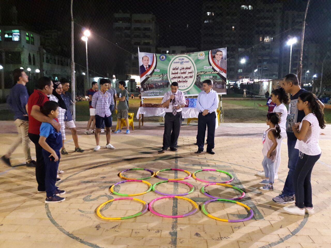 جانب من المهرجان