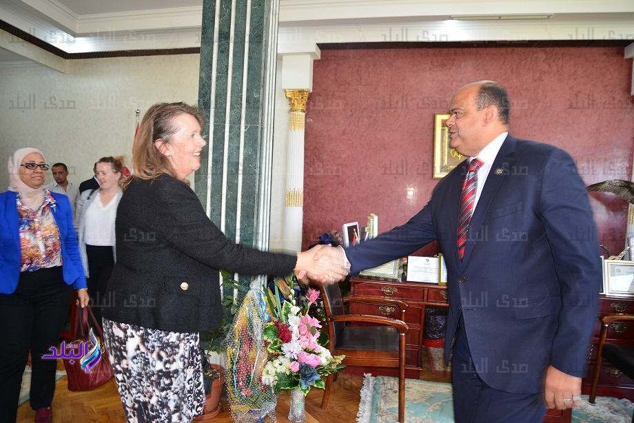 جانب من الحدث 