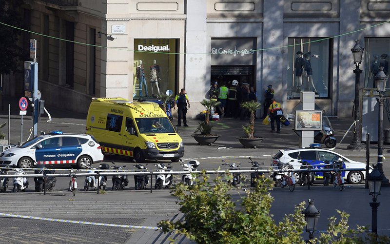 صورة من الحادث صورة من الحادث