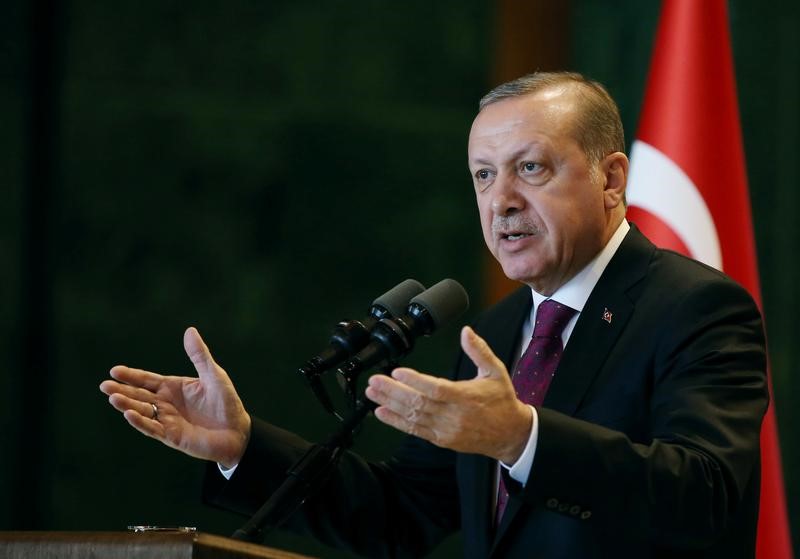 الرئيس التركي رجب طيب أردوغان، أمير قطر الشيخ تميم الرئيس التركي رجب طيب أردوغان، أمير قطر الشيخ تميم