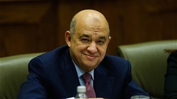 وزير السياحة يحيى راشد وزير السياحة يحيى راشد
