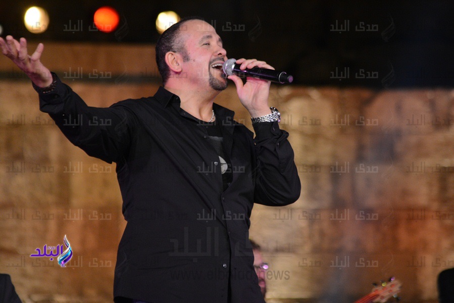 هشام عباس هشام عباس