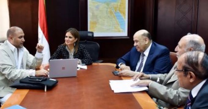 الدكتورة سحر نصر والمستثمرين السعوديين