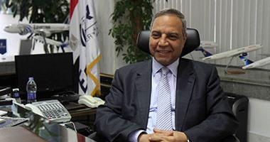 صفوت مسلم رئيس الشركة القابضة لمصر للطيران صفوت مسلم رئيس الشركة القابضة لمصر للطيران