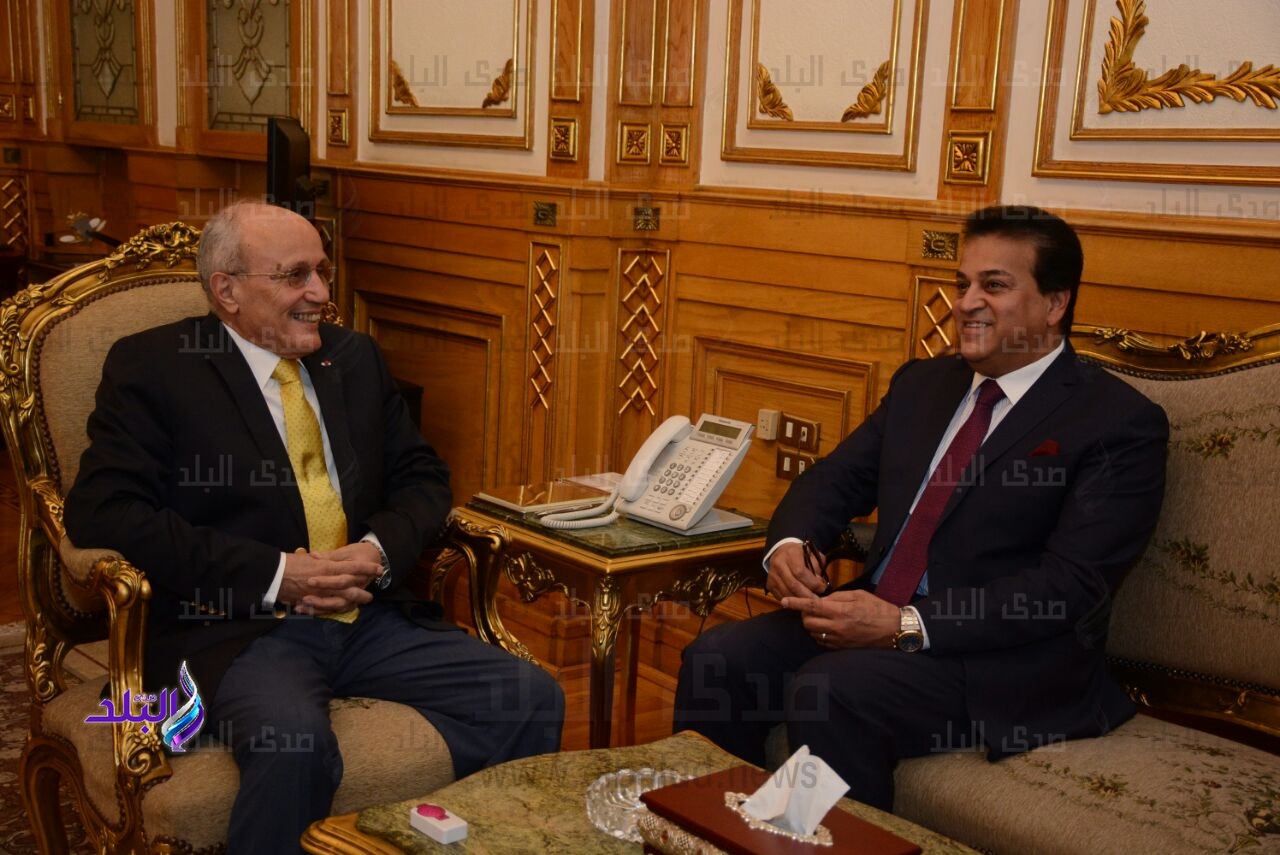 "العصار" يلتقي "عبد الغفار" لبحث مجالات التعاون المشتركة