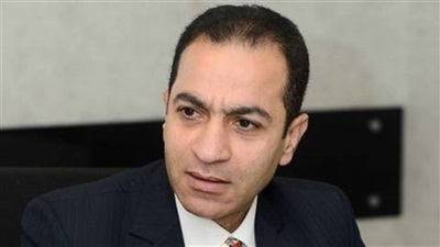  الدكتور هشام إبراهيم، استاذ التمويل والاستثمار
