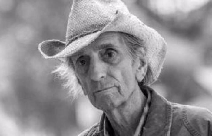 الممثل المخضرم هاري دين ستانتون