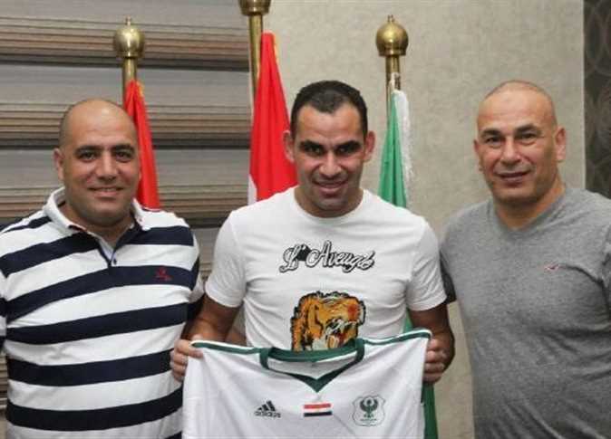 ابراهيم حسن واحمد عيد عبد الملك