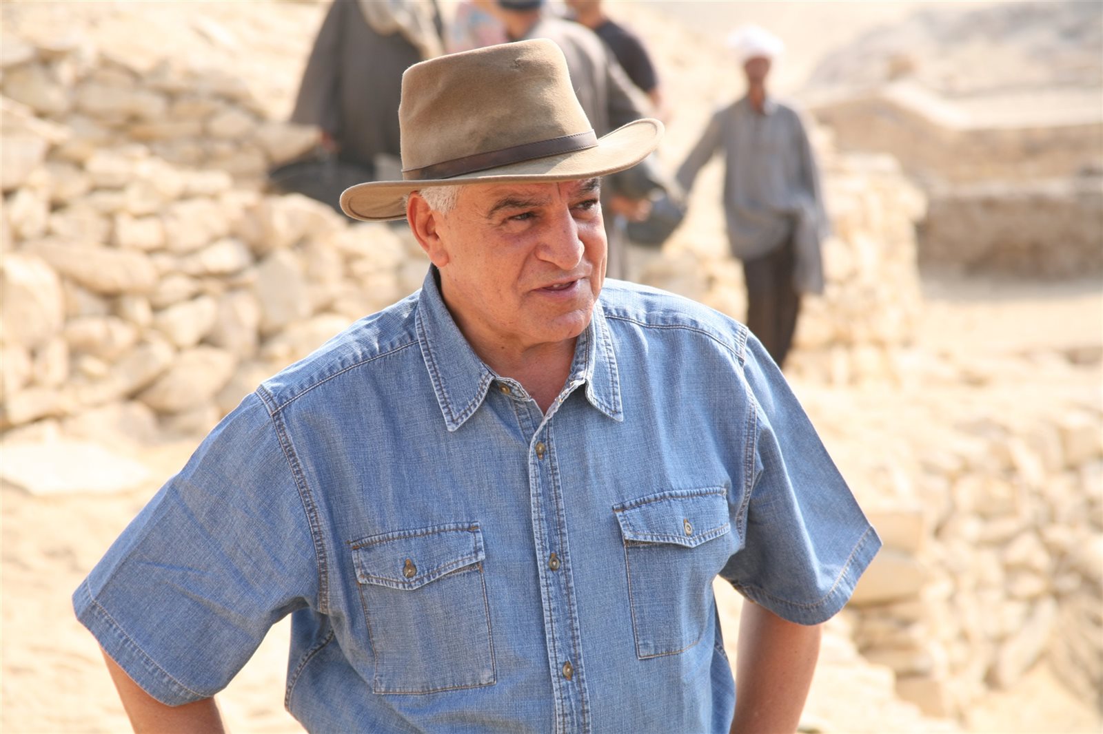زاهي حواس