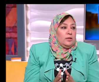 الدكتورة سعاد عبدالمجيد رئيس قطاع السكان بوزارة الصحة