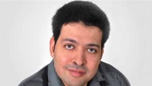 الكاتب حسين مصطفى محرم